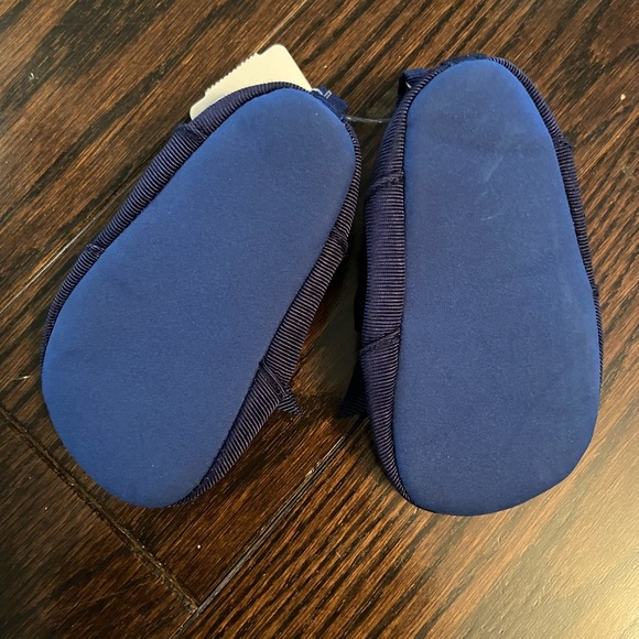 Carters Baby Shoes - 3-6months - Picture 2 of 2